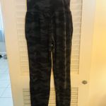 Athleta  Jogger Pants— Camo Black Size XXS  Photo 2