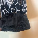 Notations  Animal Print Reversible LS Women’s Button Down Jacket Blazer Sz XL Photo 6