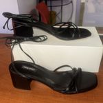 Nine West NEW  Vintage 90s Leather Black White Two Tone Chunky Block Heel Sandals Photo 1