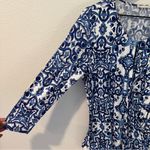 Sunny Leigh Blue White Floral Paisley Crossover Faux Wrap Blouse Keyhole Size M Photo 2
