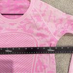 Lululemon Swiftly Tech Long Sleeve Crew Heathered Raspberry size 2 pink Photo 5