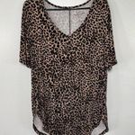 Torrid  Super Soft Knit Leopard Print V-Neck Short Sleeve Shirt Photo 0
