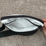 Lululemon  Everywhere Belt Bag 1L Newspaper Photo 4