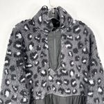 Lane Bryant LIVI  Plus Size‎ 18 20 Pullover Fleece Gray Leopard Color Block E Photo 2