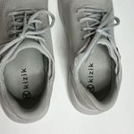 Kizik Madrid Eco Knit Pebble Grey Sneakers Women's Shoe Size 9.5 Photo 4