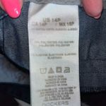 Dockers ’ petite dark blue jean cropped 14P‎ Photo 3