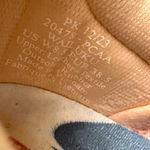 OluKai Wailuku Women’s Athletic Shoes in Peach / Swell Sz 8.5 Aesthetic Sneakers Pink Photo 3