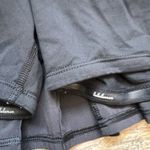 LULULEMON Women’s Size 6 Run PACE SETTER Sporty Skirt Skort BLACK Ruffle #92 Photo 2