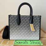 Michael Kors Purse Set Photo 15