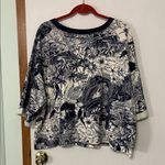 Old Navy  Women's Navy and White Tropical Print Beach Fleece Top Size XXL Photo 1