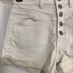 American Eagle  button fly stretch‎ cream cuffed jean shorts women’s size 0 Photo 5