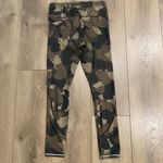 Athleta  Run‎ Free Camo 7/8 Tight Arbor Olive High Rise Side Pocket Leggings XS Photo 4