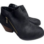 Bella Vita  Booties Size 6 Black Comfort Boots Stacked Heel Padded Insole Photo 0