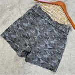 Banana Republic NWT Women’s High Rise Paperbag Shorts Belted in Camo Gray 10 Photo 5
