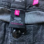 Torrid plus size denim pants snake print size 26 black stretch comfort jeans Photo 3