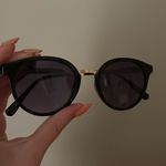 Guess  Black Sunglasses Photo 0