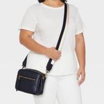 Universal Threads Black Crossbody Bag Photo 0