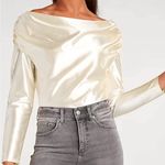 EXPRESS NWT Ivory Satin Draped
Shoulder Top Size XL Retail $79.00 Photo 0