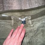 American Eagle  Outfitters Women's Green Cargo Pants Photo 1