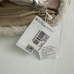 Lululemon NWT Everywhere Belt Bag Fleece Natural Ivory Trench, OS Photo 4