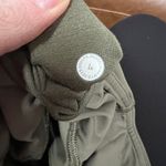 Lululemon All The Right Places 23” Photo 3