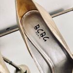 BCBG Gold Women's Metallic Heel Shoes Size 9 Photo 4