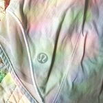 Lululemon Cream white athletic shorts. Size 8. Photo 2