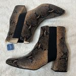 Kenneth Cole snakeskin block heel ankle boots 9.5 Photo 1