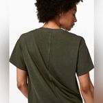 Lululemon  All Yours Boyfriend Tee Shirt in Dark Olive - Size 4 Photo 3