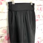 Lululemon Om Pant, Fold Over Waistband, Cropped/Capri, Sz 8 Photo 1