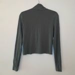 Babaton Aritzia Gray Mockneck Long Sleeve Stretchy Crop Shirt Women size Medium Photo 4