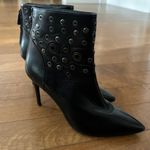 Nine West Topple Leather Black Zip Up Boot Stiletto Heel Pointed Toe size 7.5 Photo 4