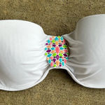 Victoria's Secret Victoria’s Secret 34D White Pushup Bandeau bikini top with broach detail Photo 0