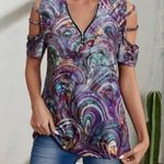 All over colorful print cutout cotton blend top size small Blue Photo 2