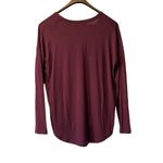 Athleta  Relaxed Top Long Sleeve‎ Lightweight Size Medium Athletic Preppy Lounge Photo 1