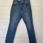 Old Navy  Women’s 16 Curvy Profile Jeans Photo 0