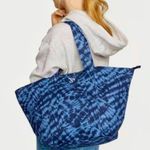 Victoria's Secret Victoria’s Secret Blue Tie Dye Weekender Tote Bag Large Nwt Photo 0