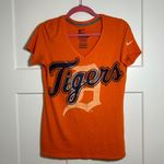Nike large slim fit Detroit Tigers t shirt Photo 0