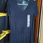 Hue NWT  Black Short Sleeve V-Neck Legging Tee Size Small Photo 2