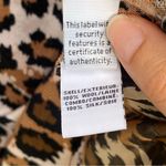 Diane Von Furstenberg  Cheetah Animal Print Wool and Silk Long Sleeve Top sz P Photo 3