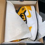 Jordan 1 Mid Photo 6