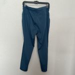 None Women’s Tapered Casual/Athletic Pant *estimated size large Photo 4