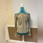 United Colors Of Benetton Off-Shoulder Blouse Women’s Size M Beige Button Front Photo 1