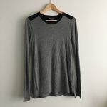 Vince  Silk Trim Long Sleeve Tee‎ Top Gray Knit Womens Size XS Crewneck Hi Low Photo 1