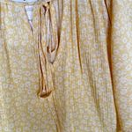 Peach Love California Yellow White Floral Crepe Flutter Sleeve Top Tie Neckline Photo 2