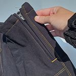 NFL Women’s Used  Steelers Jacket Size Medium Black Zip-Up Football Coat Photo 3