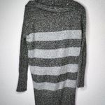 Kensie  Turtleneck Sweater‎ Photo 4