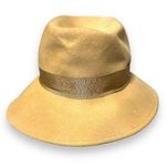 Adolfo  Womens vintage wool hat Photo 0