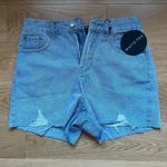 White Fox Boutique “On Vaca” Jean Shorts Photo 0