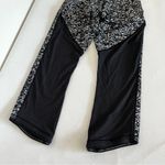 Lululemon Legging Size 4 Deep Breath Crop (21" ) Iced Wave White Black Photo 5